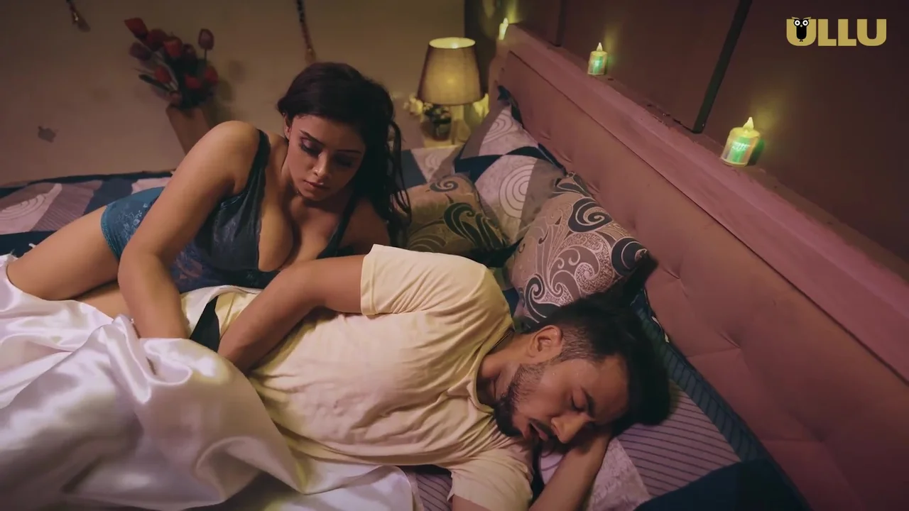 Meri Mummy Ki Dost 2025 Ullu Hindi Web Series Episode 2